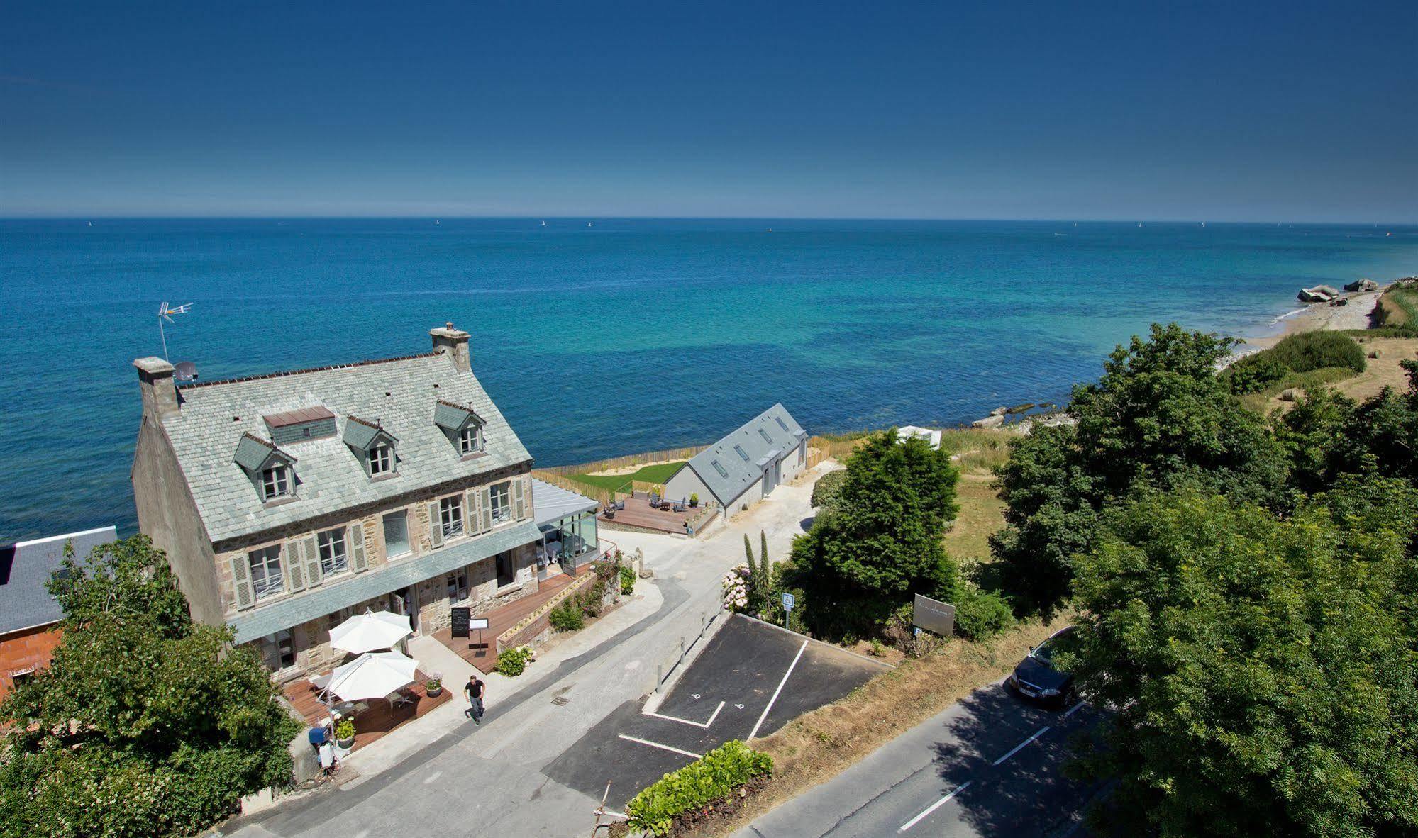 Le Landemer Urville-Nacqueville Exterior photo
